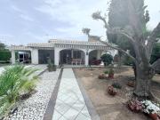 Casa en venta en Orihuela, Campoamor. Casas.