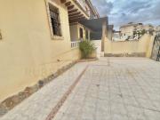 Casa en venta en Orihuela, La Florida. Bungalow 2...