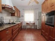 Casa en venta en Orihuela, La Zenia. Magnífica villa de...