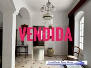Casa en venta en Osuna. Casa en venta en PLENO CENTRO....