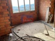 Casa en venta en Ourense, As Lagoas. Casas.