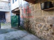 Casa en venta en Ourense, Universidad. CASA...