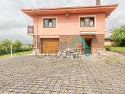 Casa en venta en Oviedo, Parroquias Norte Naranco. Casas.