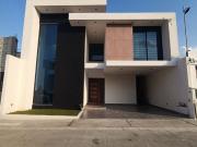 CASA EN VENTA EN PACHUCA HGO, RESIDENCIAL MONTREAL