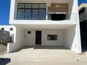 Casa en venta en Pacífico Hills