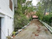 Casa en venta en Pallejà. Chalet independiente en venta...