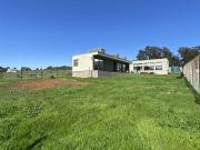 Casa en Venta en Parcela con casa en Santa Adela de...