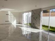 CASA EN VENTA EN PARQUE ANAHUAC, LOMAS DE ANGEL?POLIS...