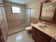 Casa en venta en Parque Castellana, Lomas de...