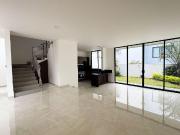 Casa en Venta en Parque Cuernavaca, Lomas de Angel?polis...