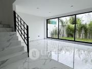 CASA EN VENTA EN PARQUE CUERNAVACA, ZONA CASCATTA, LOMAS...