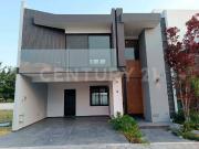 Casa en venta en Parque Foresta, Lomas de Angelópolis,...