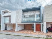 CASA EN VENTA EN PARQUE MEDITERRÁNEO, LOMAS DE...