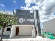 CASA EN VENTA EN PARQUE MÉXICO, LOMAS DE ANGELÓPOLIS