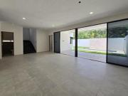 CASA EN VENTA EN PARQUE NATURA MÉRIDA