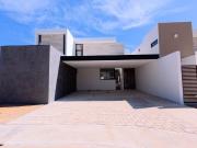 Casa en Venta en Parque Natura, Mérida Yucatán