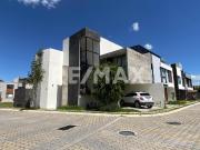 Casa en venta en Parque Oaxaca, Lomas de Angelópolis