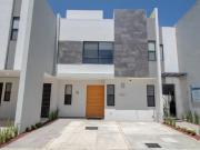 Casa En Venta En Parque Santorini Lomas De Angelopolis