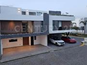 Casa en venta en Parque Tlaxcala, Lomas de Angelópolis,...