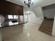 CASA EN VENTA EN PARQUES DE TESISTAN