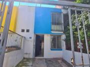 Casa en venta en Parques de Zapopan muy cerca a Av. Juan...