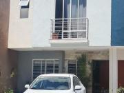 Casa en Venta en Parques del Bosque ITESO coto Arboleda...