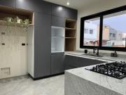 CASA EN VENTA EN PARQUES VALLARTA