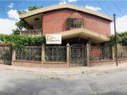 Casa en venta en Parras de la Fuente Centro, Parras,...