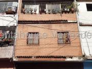 Casa en Venta en Parroquia La Vega, Caracas Casa en Venta en Parroquia La Vega, Caracas