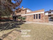 Chalet en venta en pasaje Roda Ventura, Cerdanyola del...