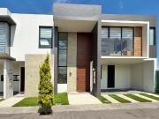 Casa en venta en Paseo Arboleda