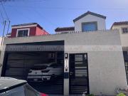 Casa en venta en Paseo de Cumbres, Monterrey, Nuevo León