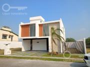 Casa en Venta en Paseo de la Hacienda, Residencial...