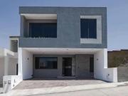 Casa en venta en Paseo del Parque, Morelia, Michoacán de...