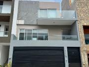 CASA EN VENTA EN PASEO DEL VERGEL