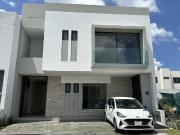 Casa en venta en Paseos del Parque, Zapopan, Jalisco