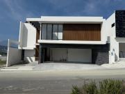 CASA EN VENTA EN PEDREGAL DE LA MONTAÑA