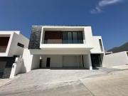 CASA EN VENTA EN PEDREGAL DE LA MONTAÑA CARRETERA NACIONAL