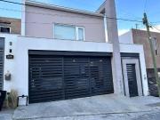 Casa en venta en Pedregal de la silla Casa en venta en Pedregal de la silla