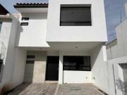 Casa en Venta en Pedregal de Scheosntantt