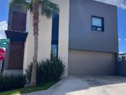 Casa en venta en pedregal del alba frente a parque Chihuahua