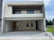 CASA EN VENTA EN PEDREGAL DEL HUAJUCO