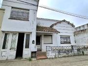 CASA EN VENTA EN PEHUAJO CON PATIO