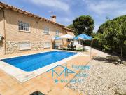 Casa en venta en Pelayos de la Presa. CHALET CON PISCINA...