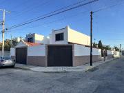 CASA EN VENTA EN PENSIONES EN ESQUINA, MERIDA YUCATAN
