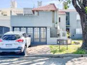 CASA EN VENTA EN PERGAMINO CON PATIO Y COCHERA