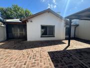 CASA EN VENTA EN PERGAMINO CON PILETA
