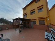 Casa adosada en venta en Piera, de 325 m² 4 habitaciones...