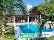 Casa en venta en Pilar del Lago