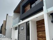 CASA EN VENTA EN PINAR DE ALTOZANO, hermoso entorno arbolado